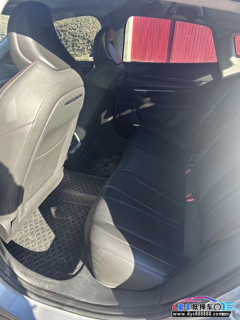 22年小鹏汽车P7轿车抵押车出售