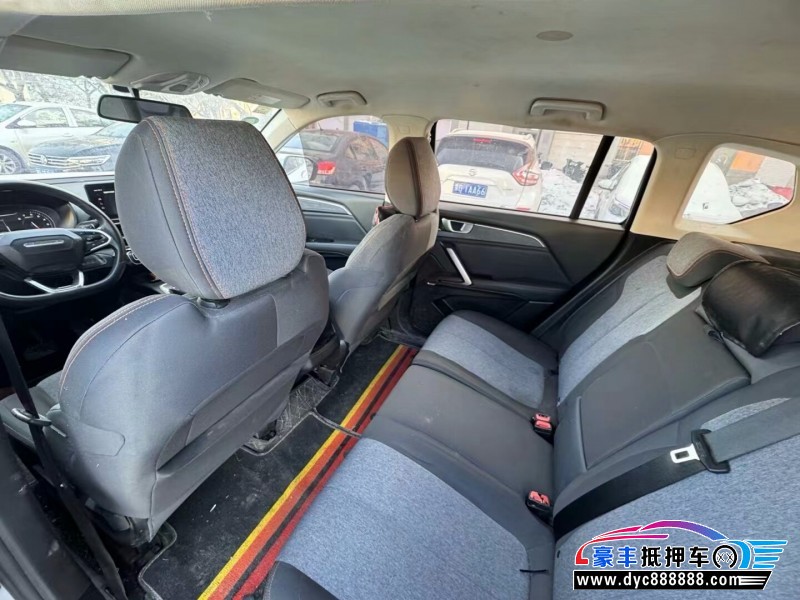 19年宝骏RS-5轿车抵押车出售