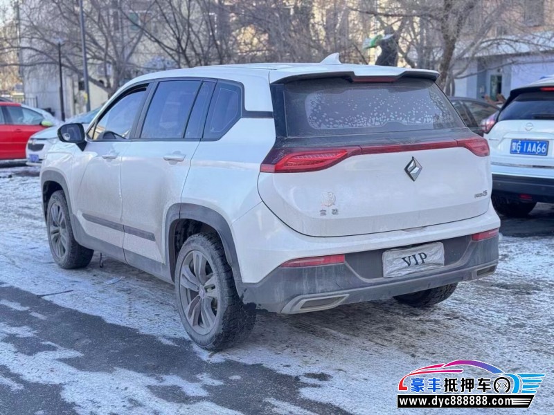 19年宝骏RS-5轿车抵押车出售