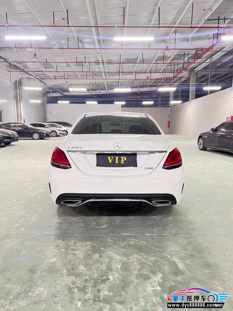 20年奔驰C轿车抵押车出售