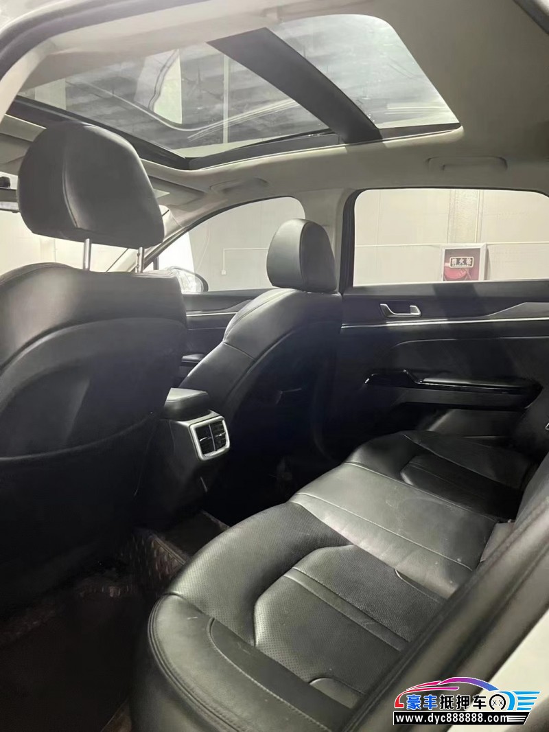 21年起亚凯酷轿车抵押车出售