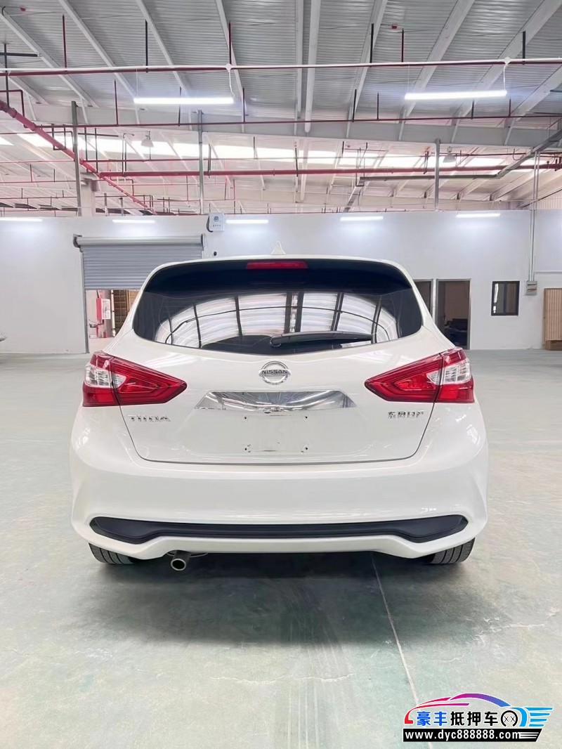 22年日产骐达轿车抵押车出售