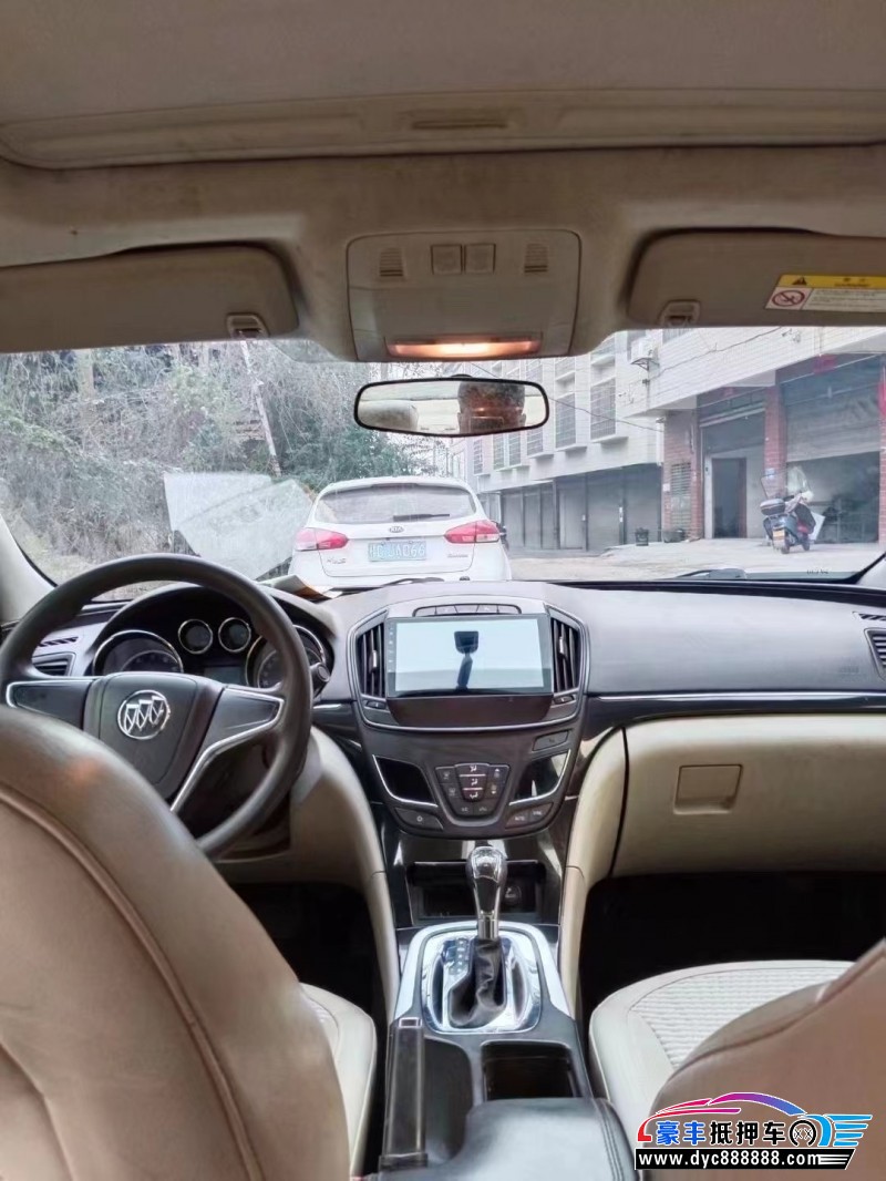 17年别克君威轿车抵押车出售