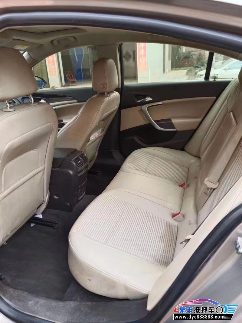 17年别克君威轿车抵押车出售