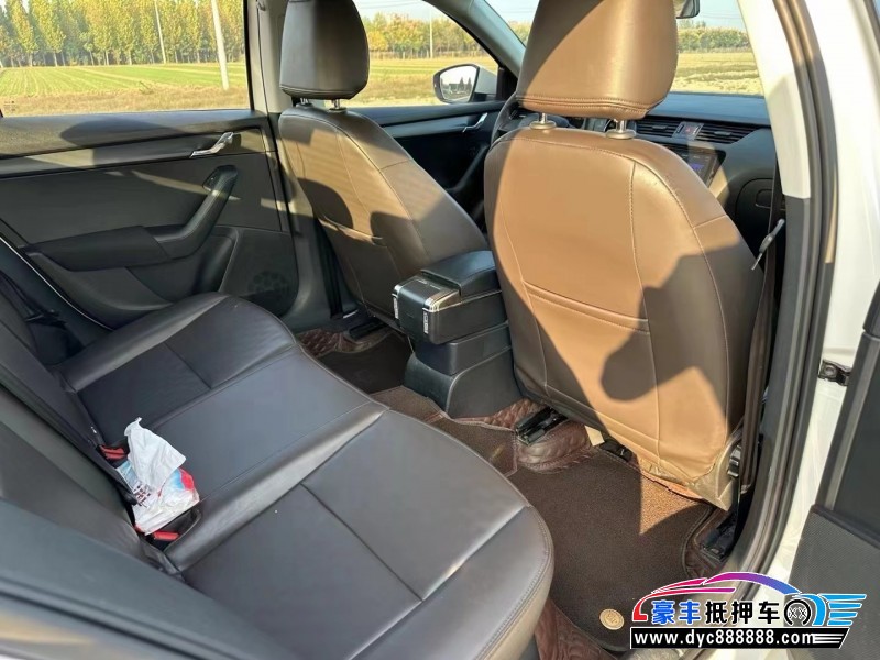 18年斯柯达明锐轿车抵押车出售