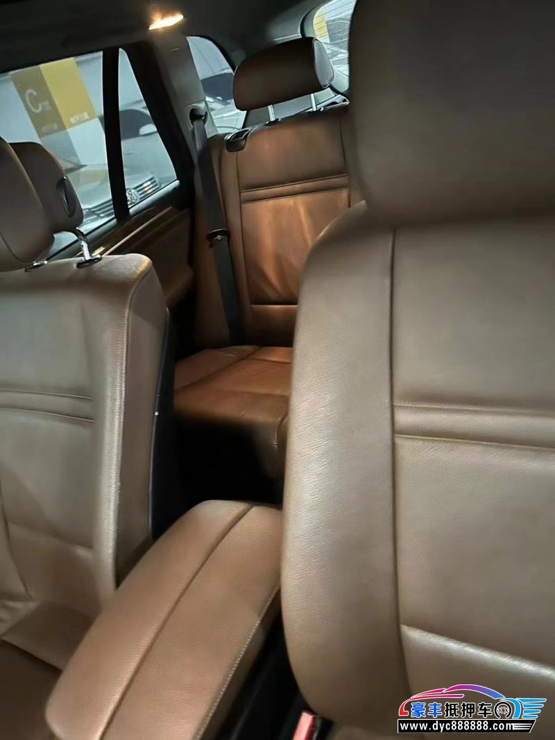 14年宝马X5轿车抵押车出售