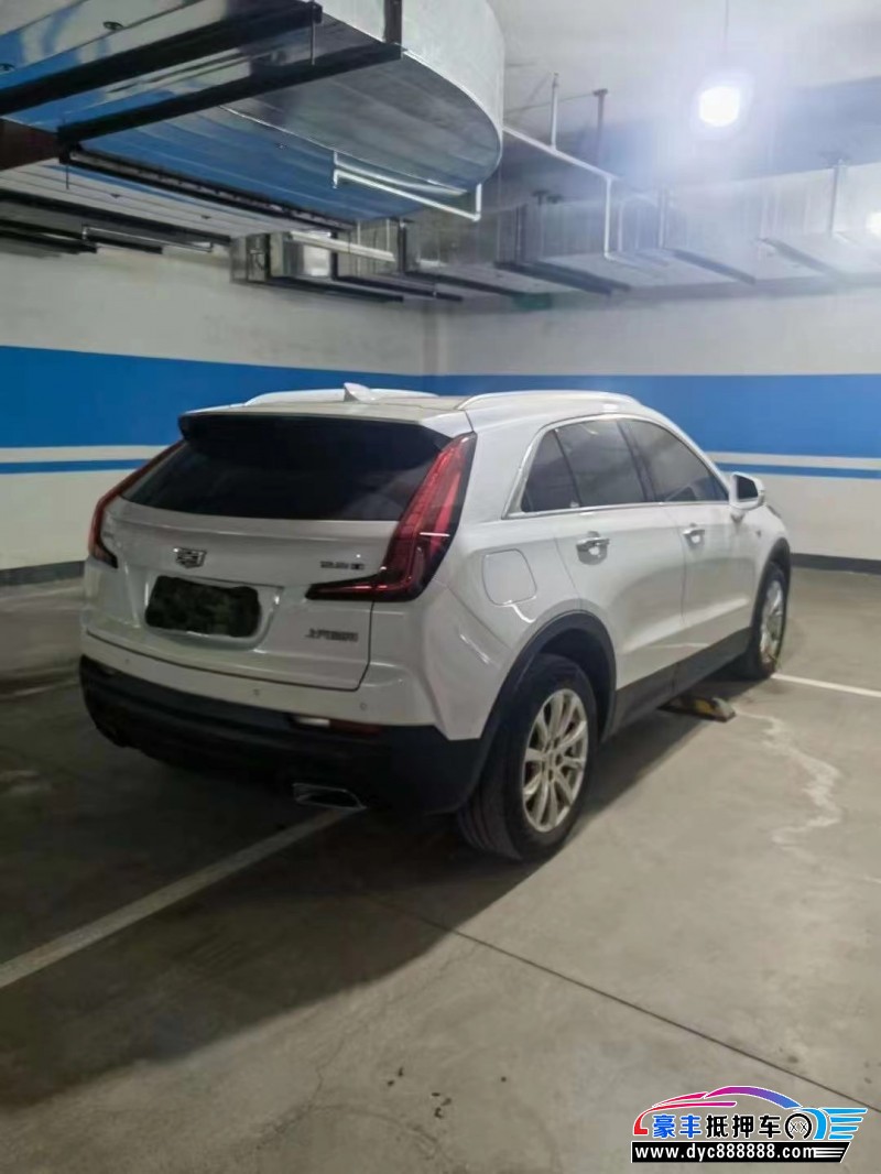 19年凯迪拉克XT4轿车抵押车出售