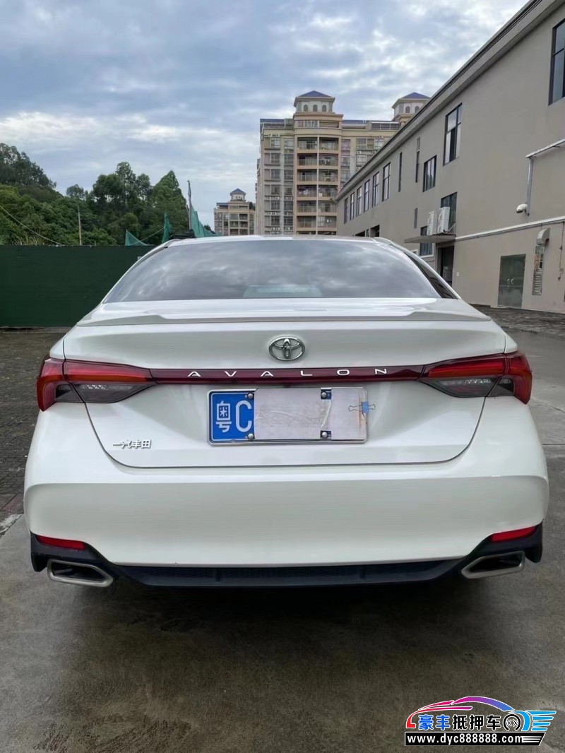 21年丰田亚洲龙轿车抵押车出售