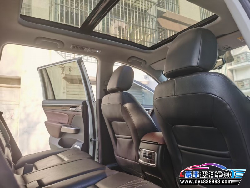 17年传祺GS8轿车抵押车出售