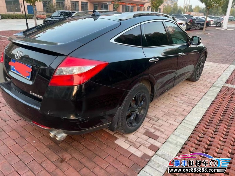 14年本田歌诗图轿车抵押车出售