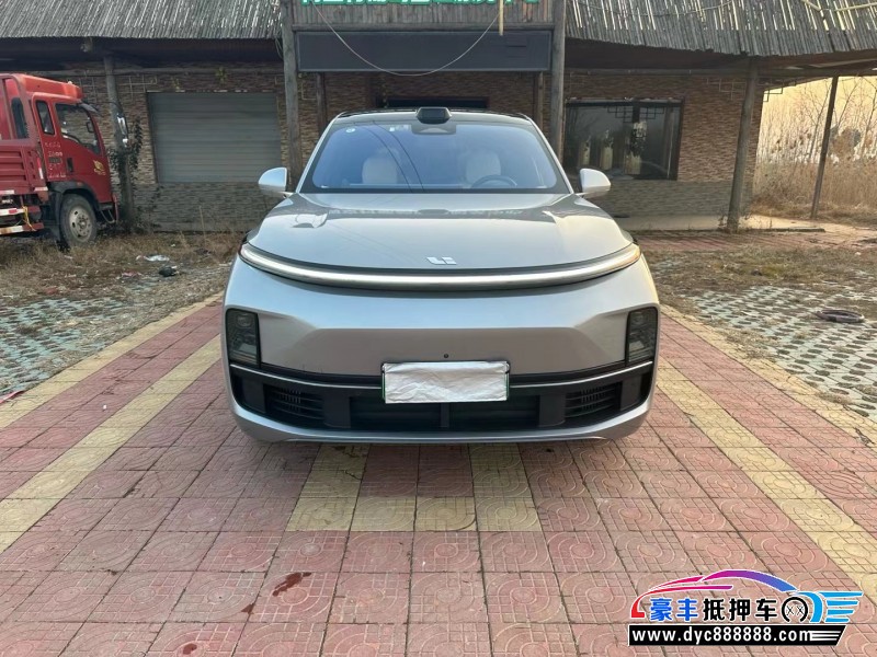 22年理想L9SUV抵押车出售