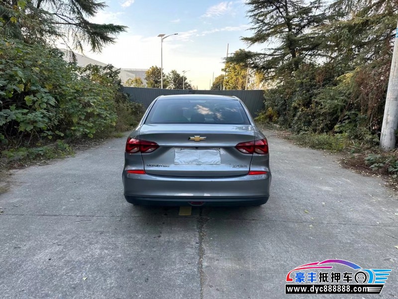 22年雪佛兰科鲁泽轿车抵押车出售