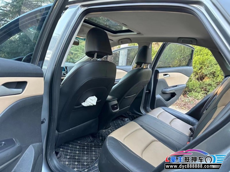 22年雪佛兰科鲁泽轿车抵押车出售