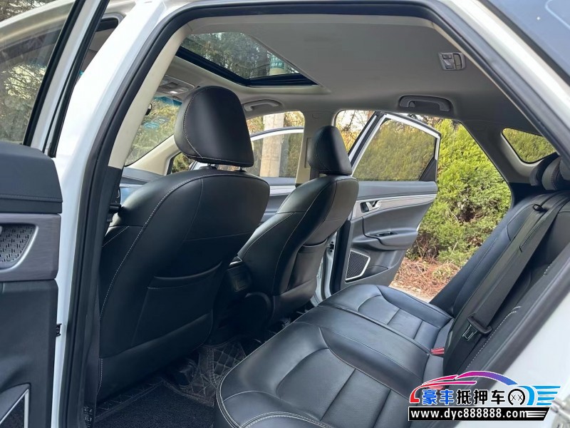 19年吉利帝豪GS轿车抵押车出售