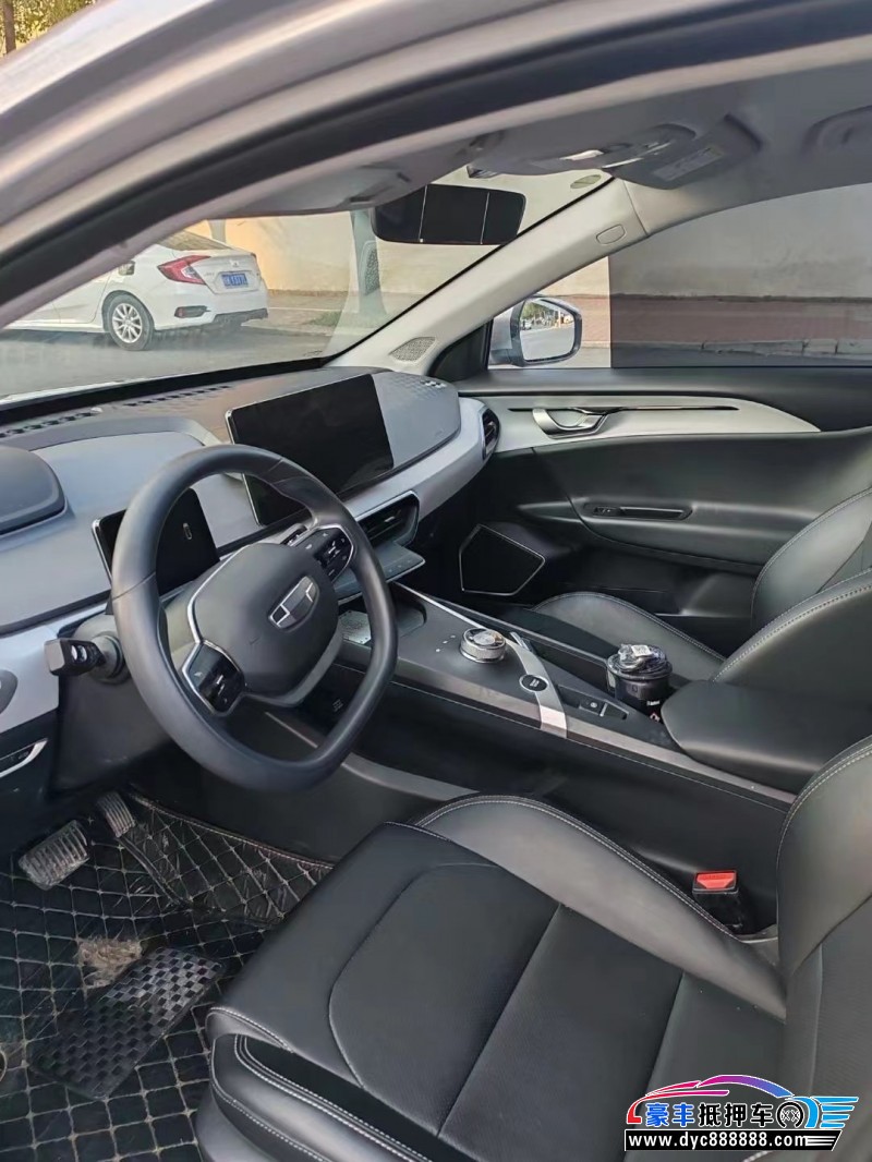 23年吉利几何轿车抵押车出售