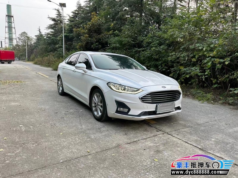 20年福特蒙迪欧轿车抵押车出售