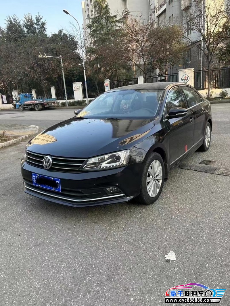 15年大众速腾轿车抵押车出售