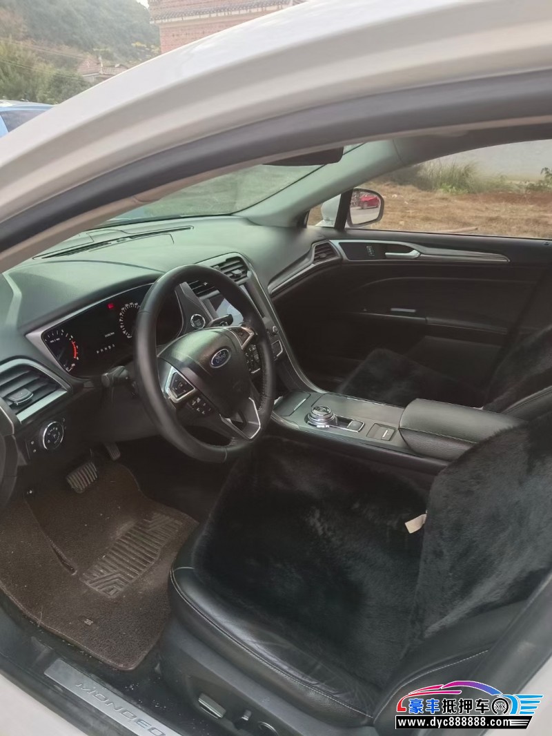 17年福特蒙迪欧轿车抵押车出售