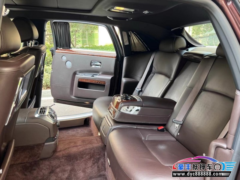 14年劳斯莱斯古斯特轿车抵押车出售