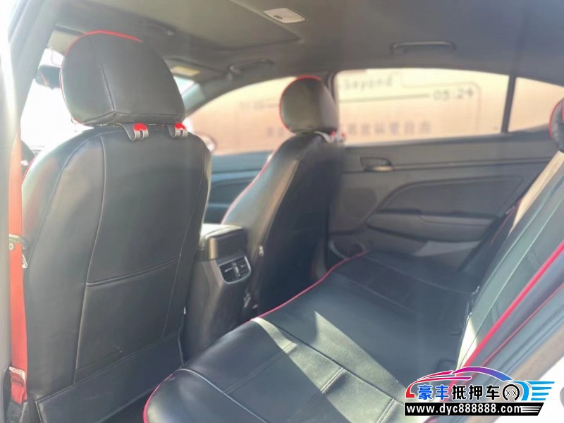 20年现代领动轿车抵押车出售