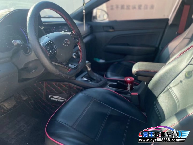 20年现代领动轿车抵押车出售