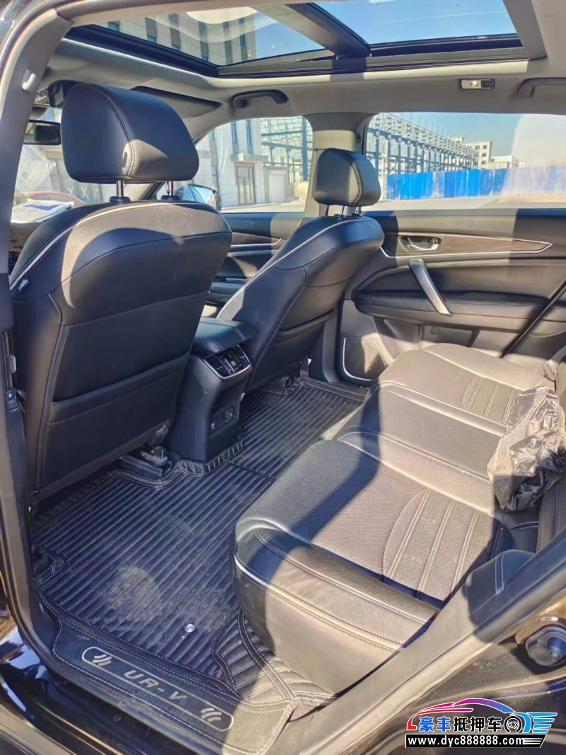 20年本田UR-V轿车抵押车出售