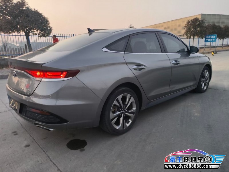 19年现代菲斯塔轿车抵押车出售