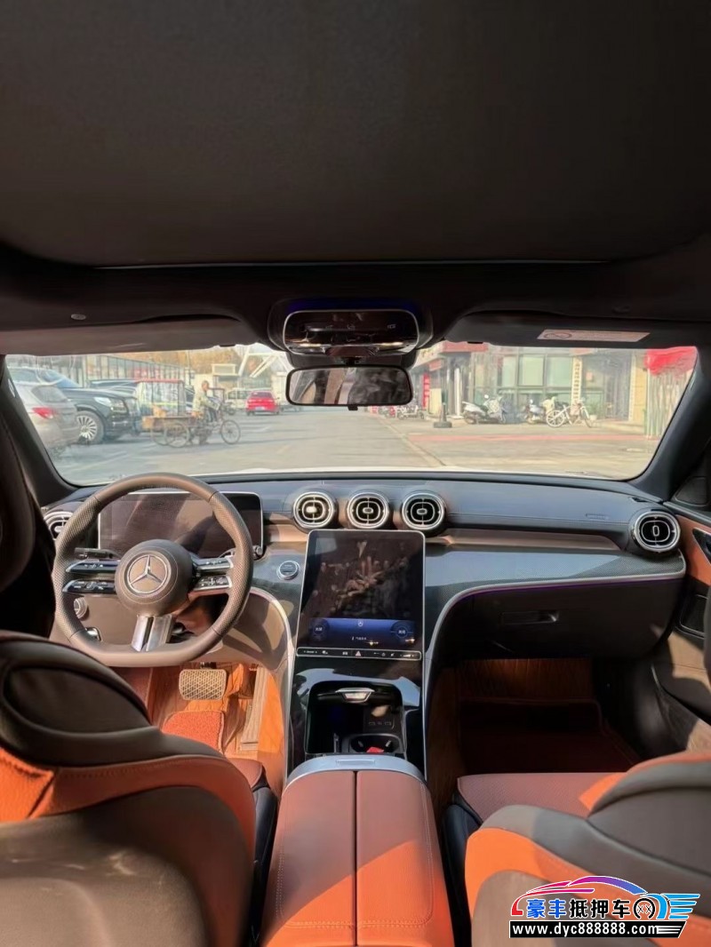 23年奔驰C轿车抵押车出售