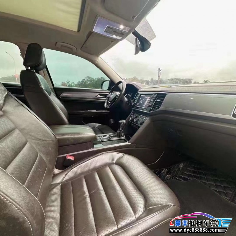 17年大众途昂轿车抵押车出售