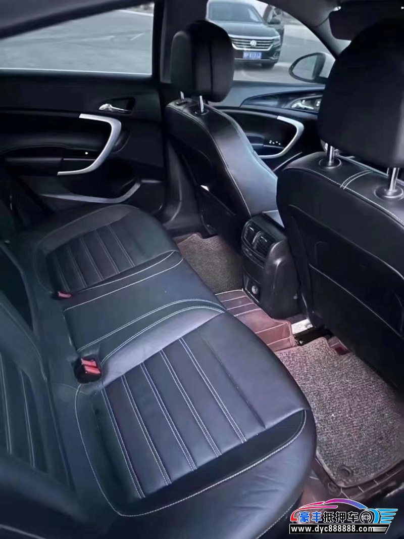 14年别克君威轿车抵押车出售