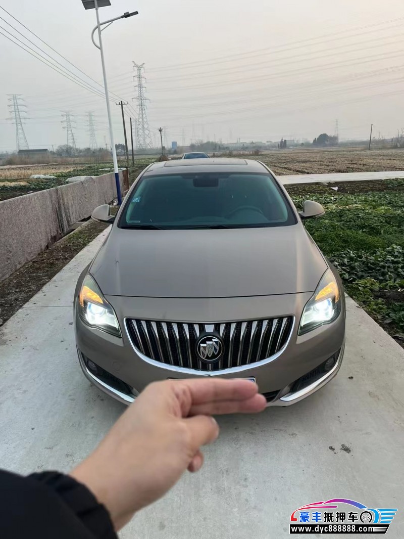 15年别克君威轿车抵押车出售