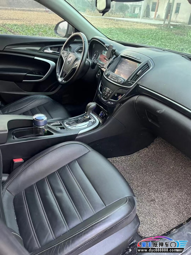 15年别克君威轿车抵押车出售