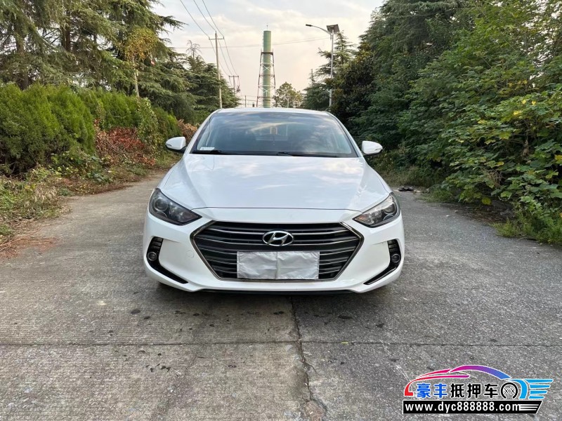 19年现代领动轿车抵押车出售