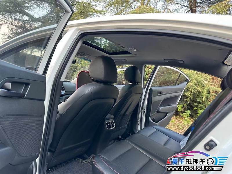 19年现代领动轿车抵押车出售