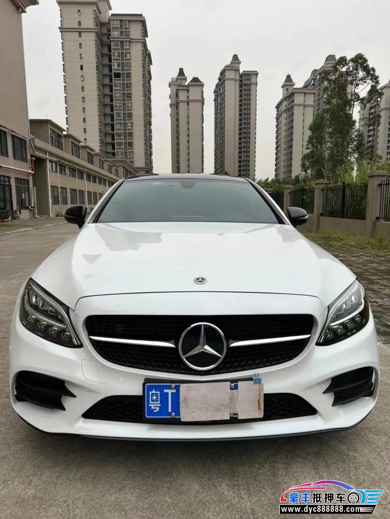 22年奔驰C轿车抵押车出售