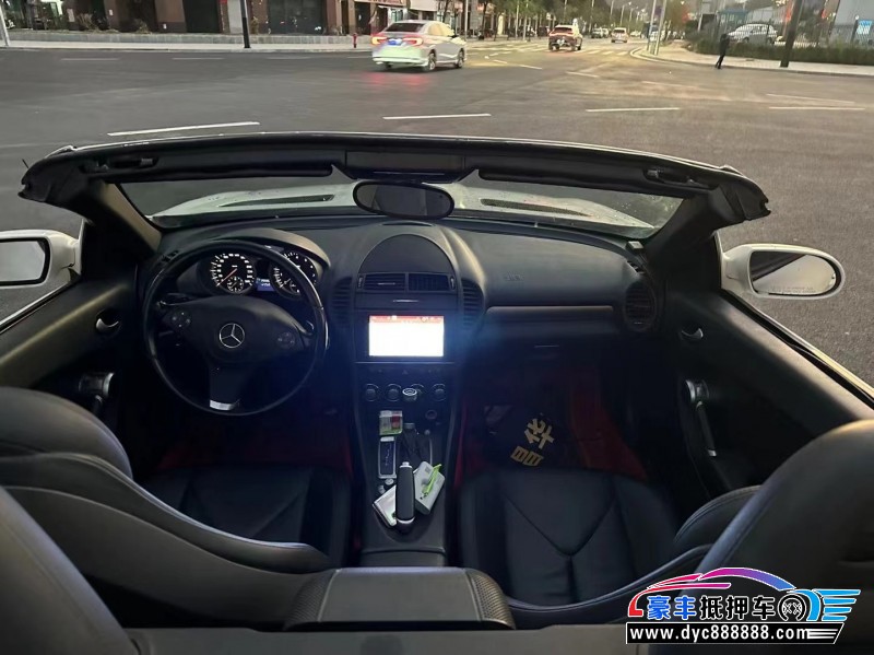 10年奔驰SLK轿车抵押车出售