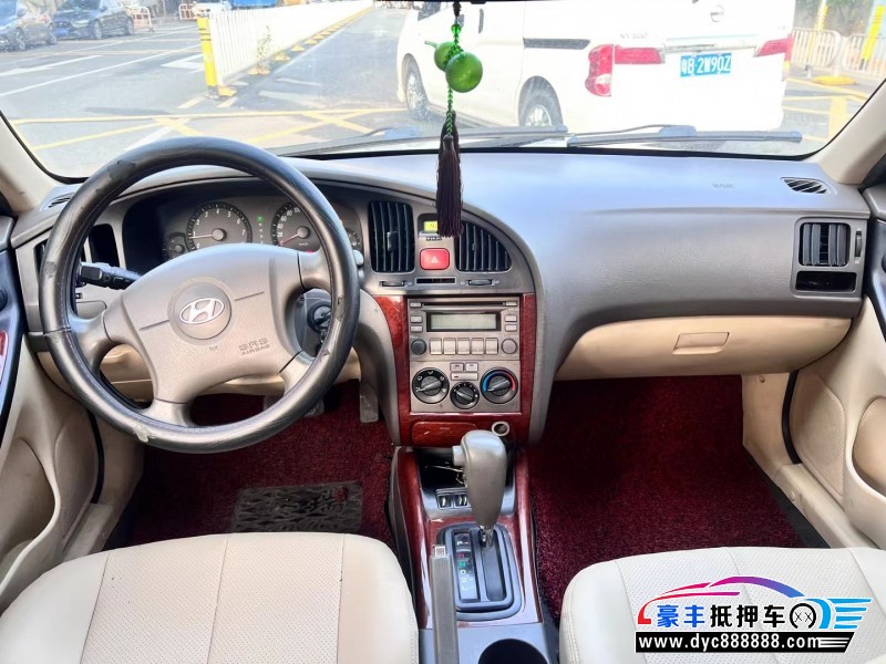 11年现代伊兰特轿车抵押车出售