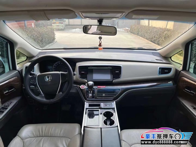 17年本田奥德赛轿车抵押车出售