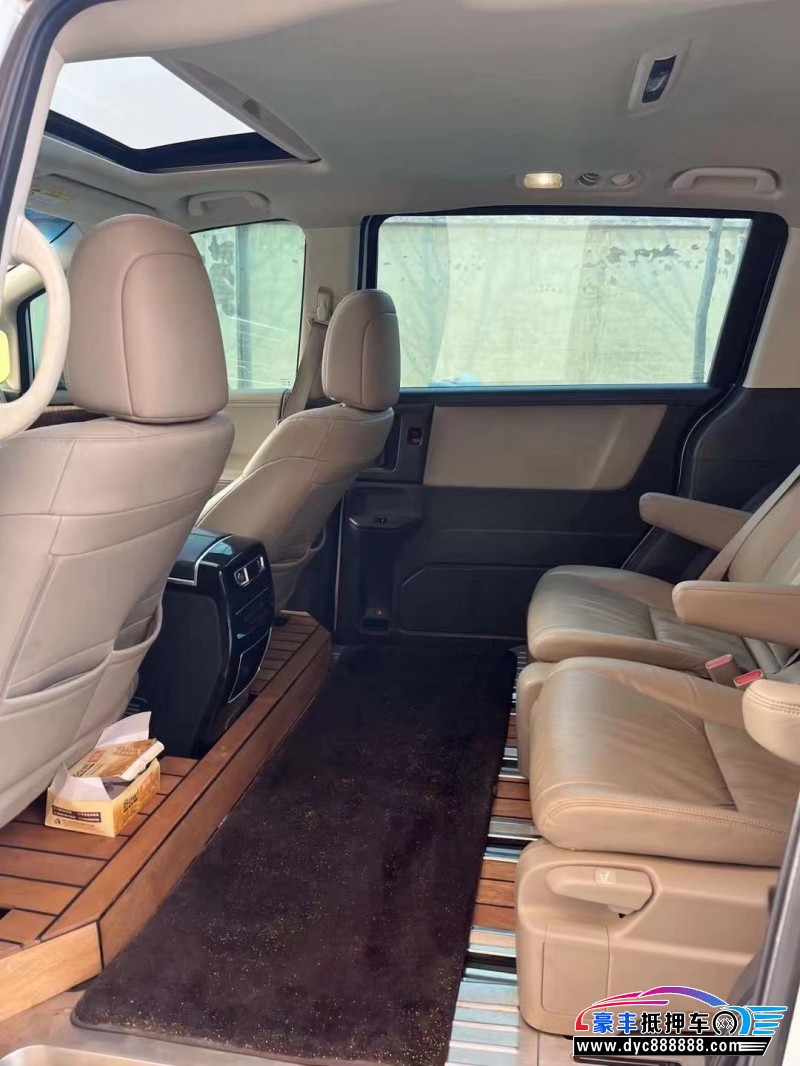 17年本田奥德赛轿车抵押车出售