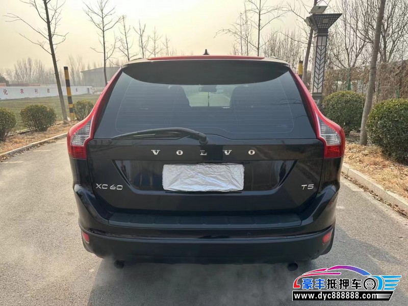 13年沃尔沃XC60轿车抵押车出售