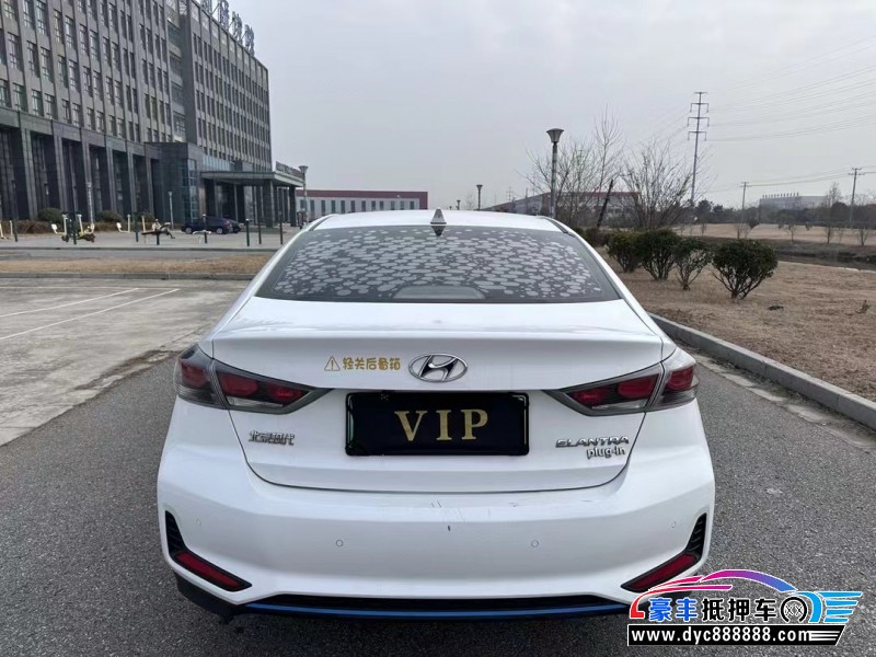 22年现代领动轿车抵押车出售