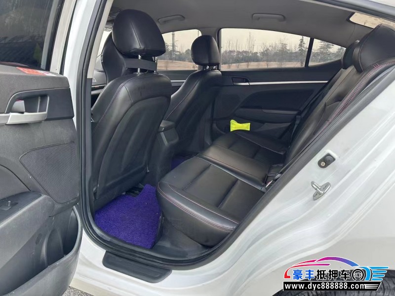 22年现代领动轿车抵押车出售