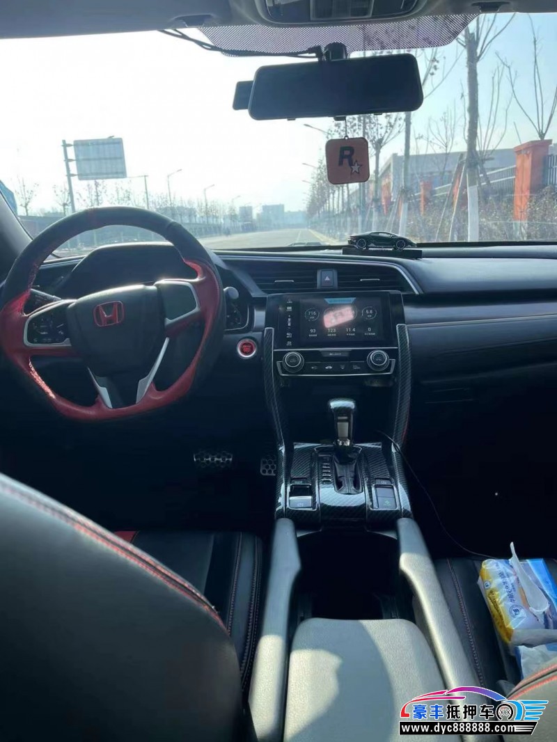 19年本田思域轿车抵押车出售