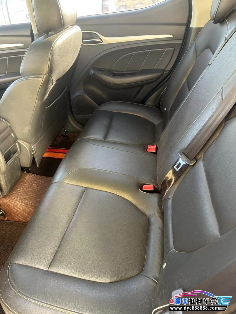 17年名爵ZS轿车抵押车出售