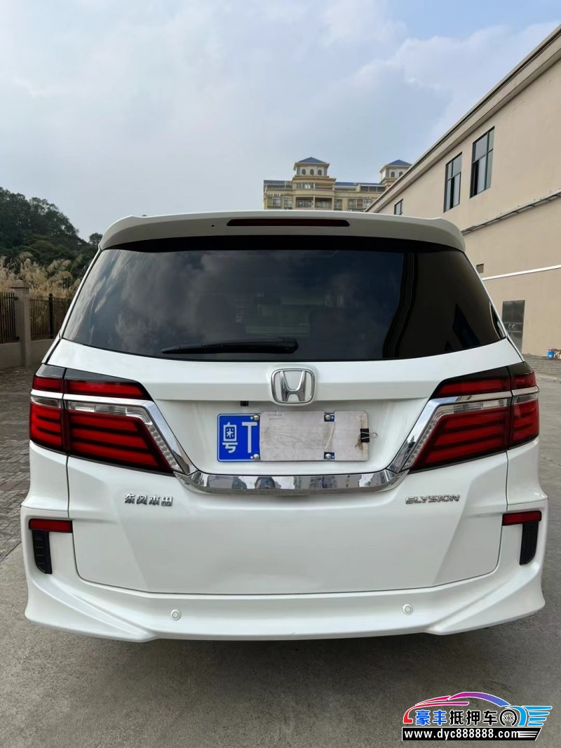 16年本田艾力绅轿车抵押车出售