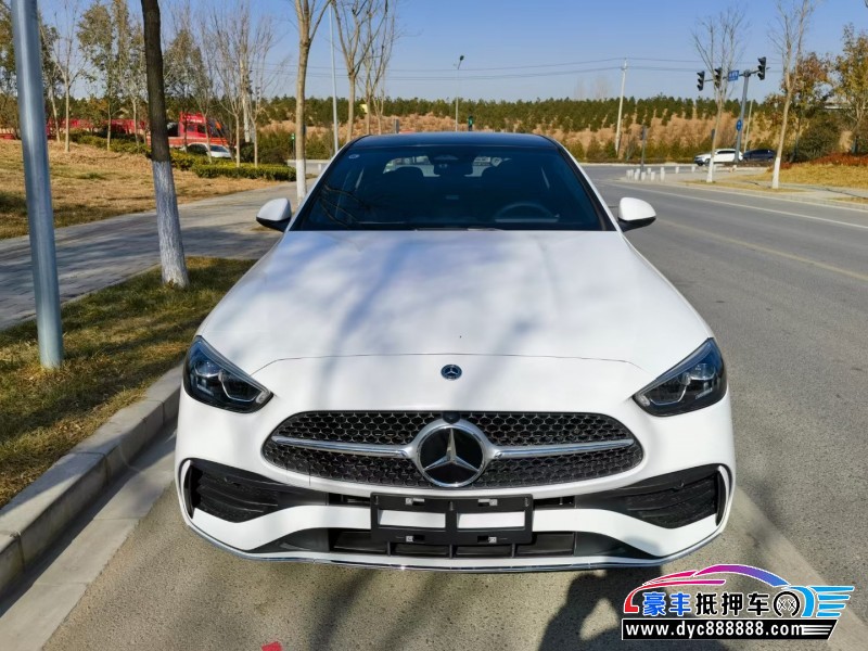 24年奔驰C轿车抵押车出售