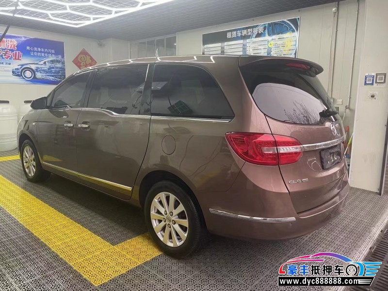 20年别克GL8轿车抵押车出售