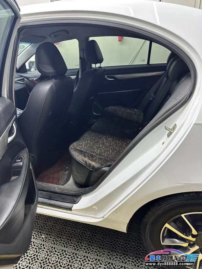 19年吉利帝豪轿车抵押车出售