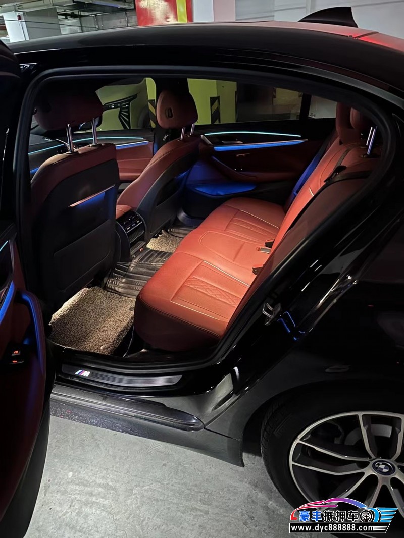 22年宝马5系轿车抵押车出售