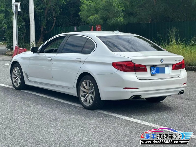 18年宝马5系轿车抵押车出售